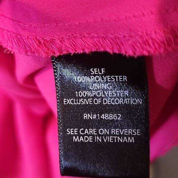 Beautiful embroidered torrid top size 5 perfect condition - Picture 3 of 5